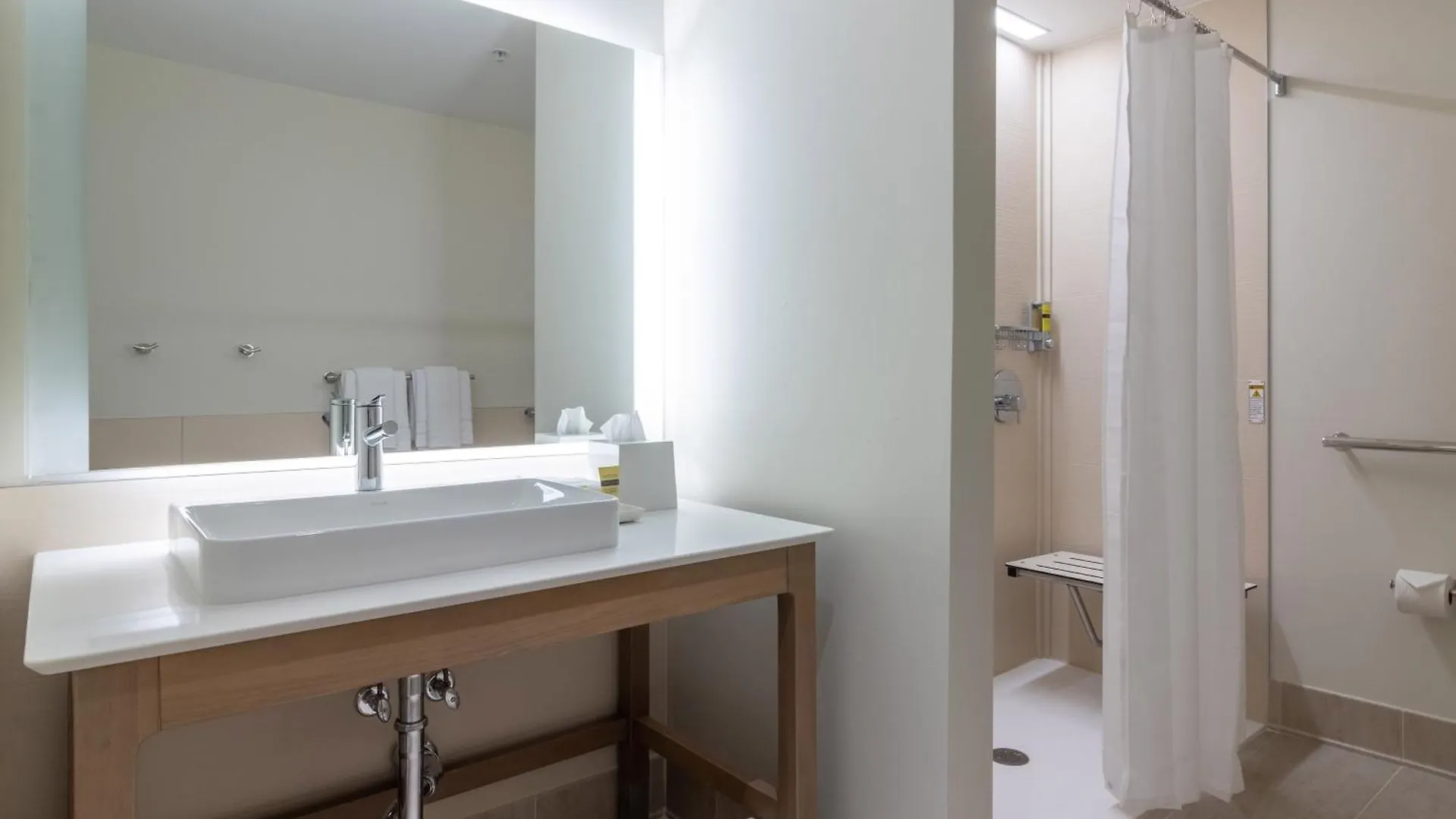 Hotel Element St. Louis Midtown 3*, Saint Louis USA